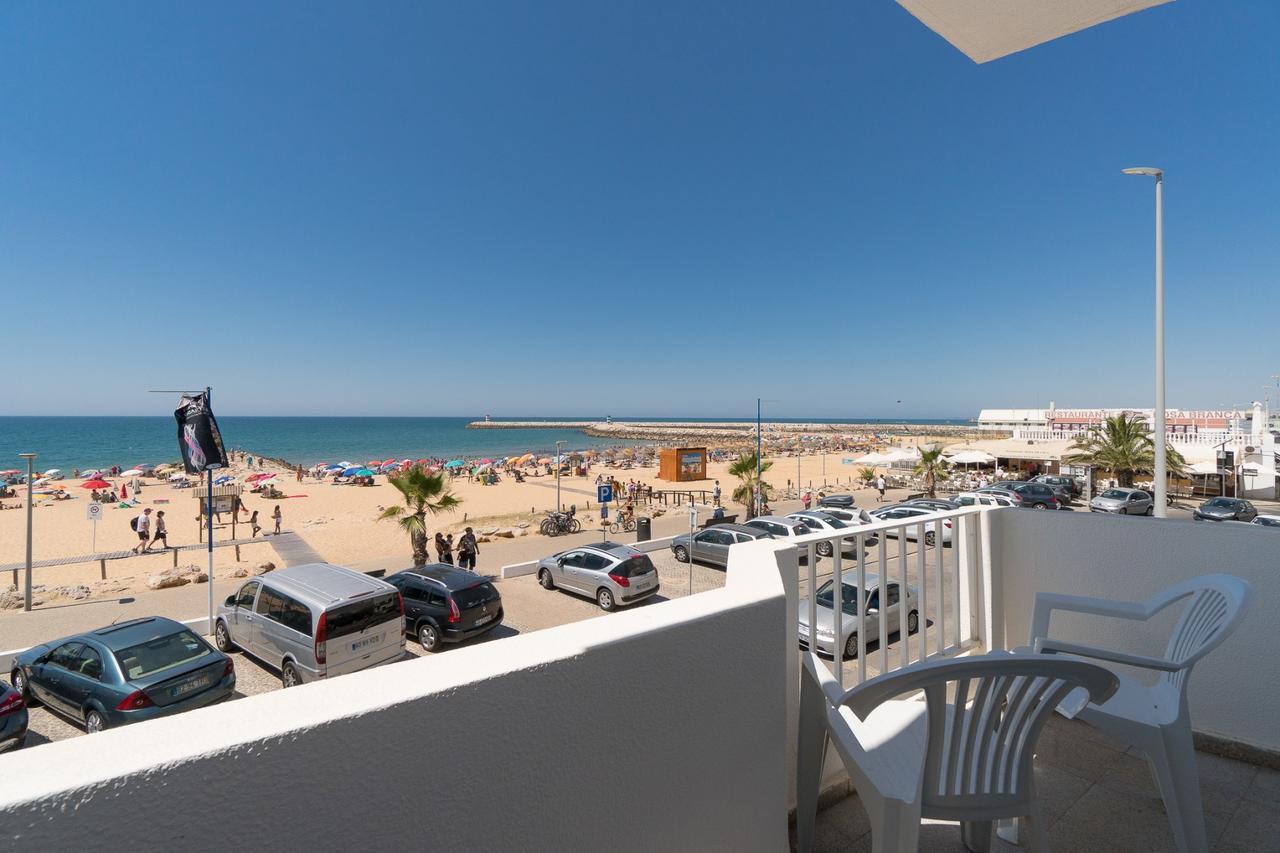 T2 Avenida Frente Mar Appartement Quarteira Buitenkant foto